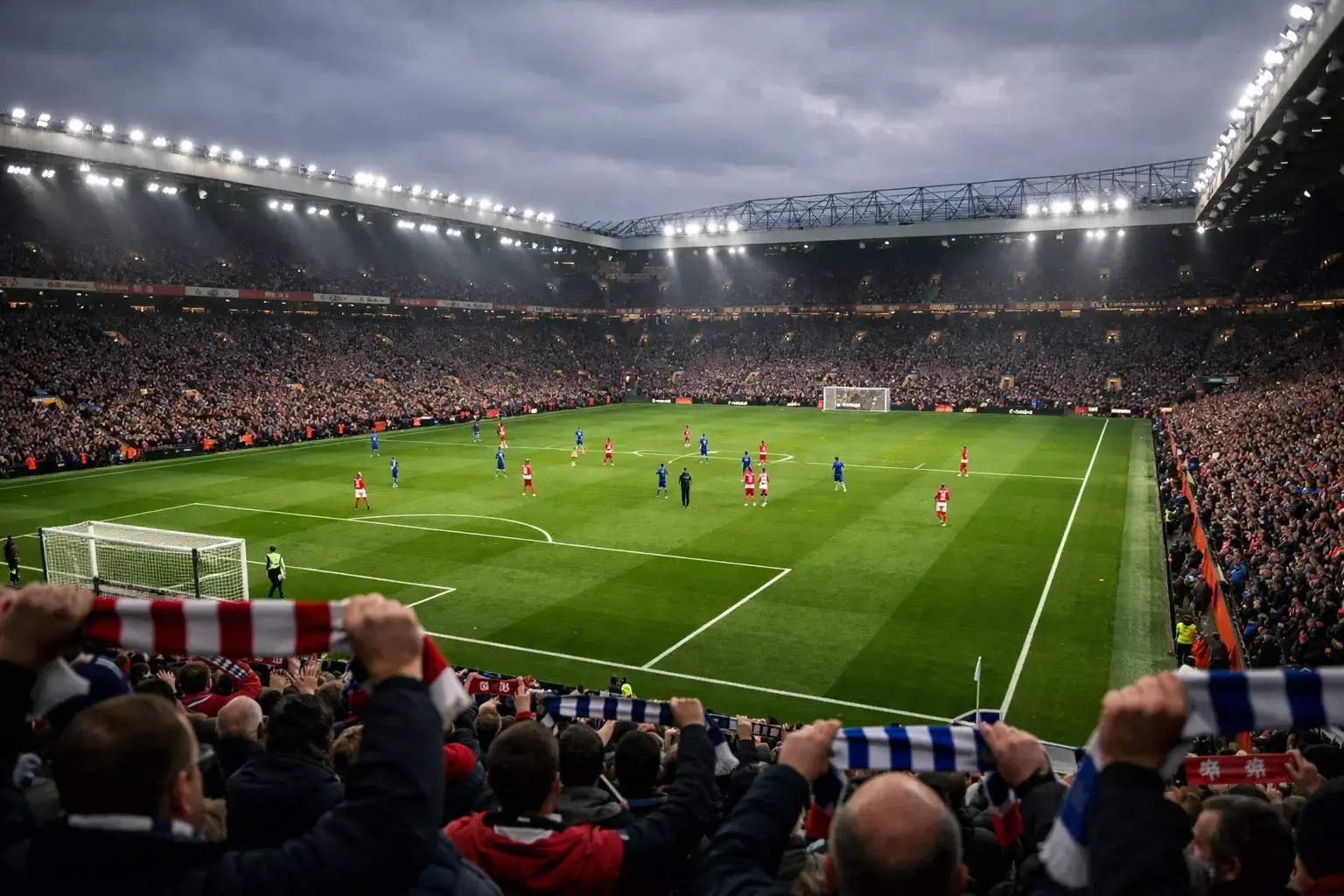 Premier League voetbalwedstrijd in een uitverkocht Engels stadion met groen veld